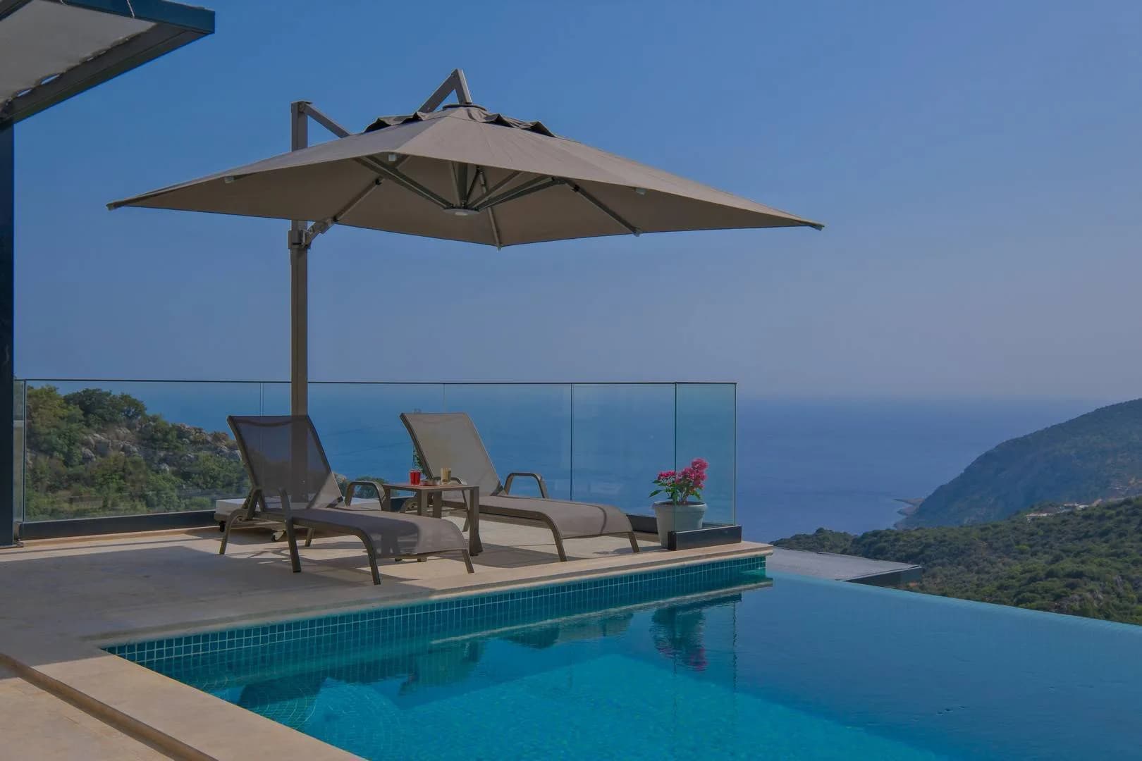 Kaş Bezirgan'da Enfes Deniz Manzaralı, Özel Havuzlu, Lüks Villa görsel 1