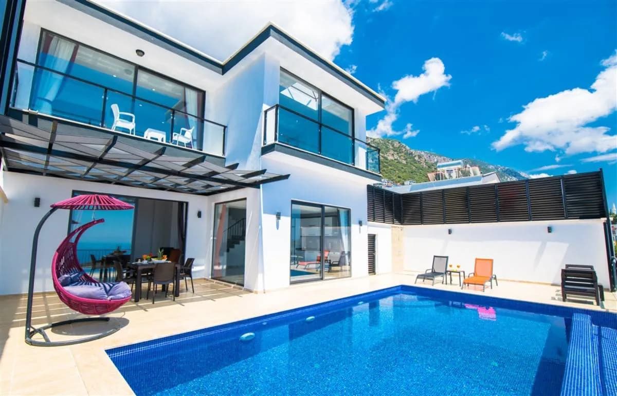 Kaş Kördere'de Balayı Çiftlerine Uygun, Özel Havuzlu, 1+1 Villa görsel 1