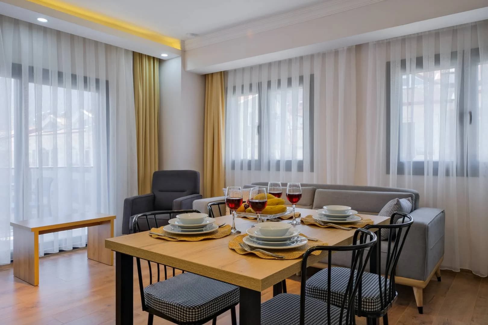 Fethiye Taşyaka'da Merkeze Yakın, 4 Kişilik, Konforlu Suit görsel 2