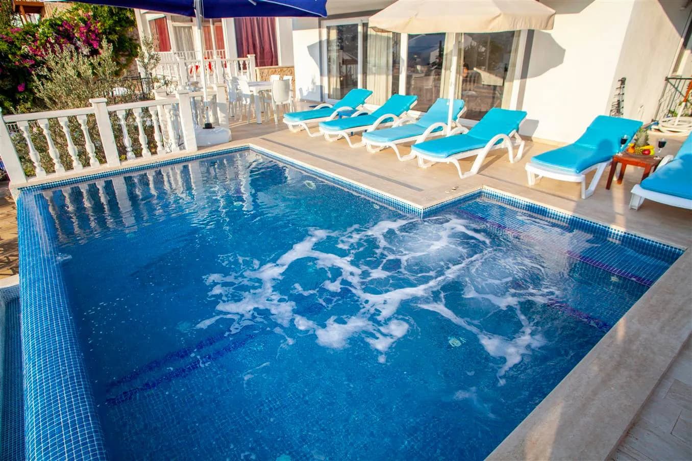 Kaş Kalkan'da Enfes Manzaraya Sahip, Özel Havuzlu, Kiralık Villa görsel 2