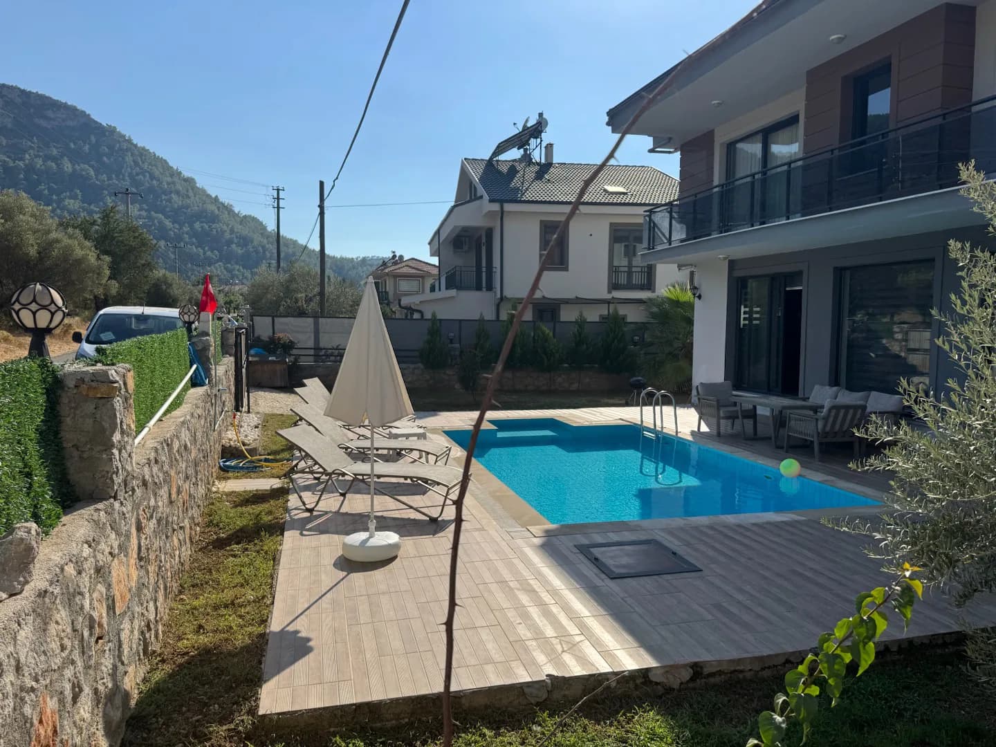 Fethiye Yeşilüzümlü'de Geniş Ailelere Uygun, Özel Havuzlu, 5+1 Villa görsel 2