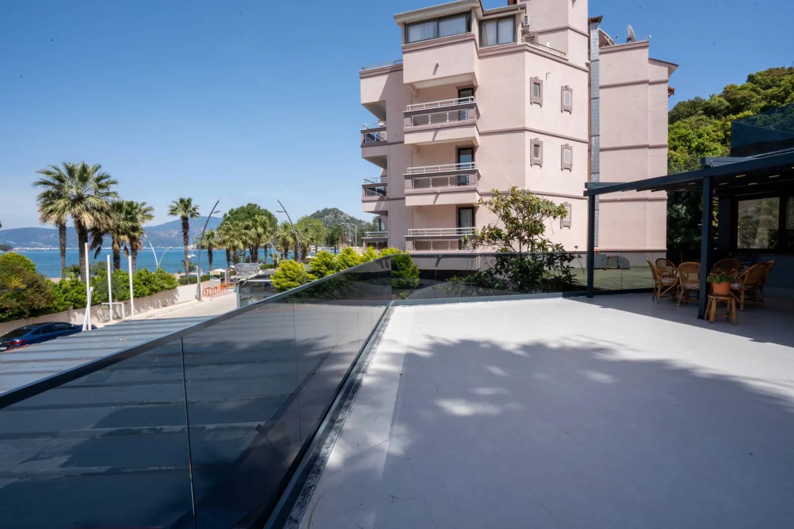 Marmaris İçmeler'de Denize Sıfır Konumda, Konforlu Tatil Evi görsel 1
