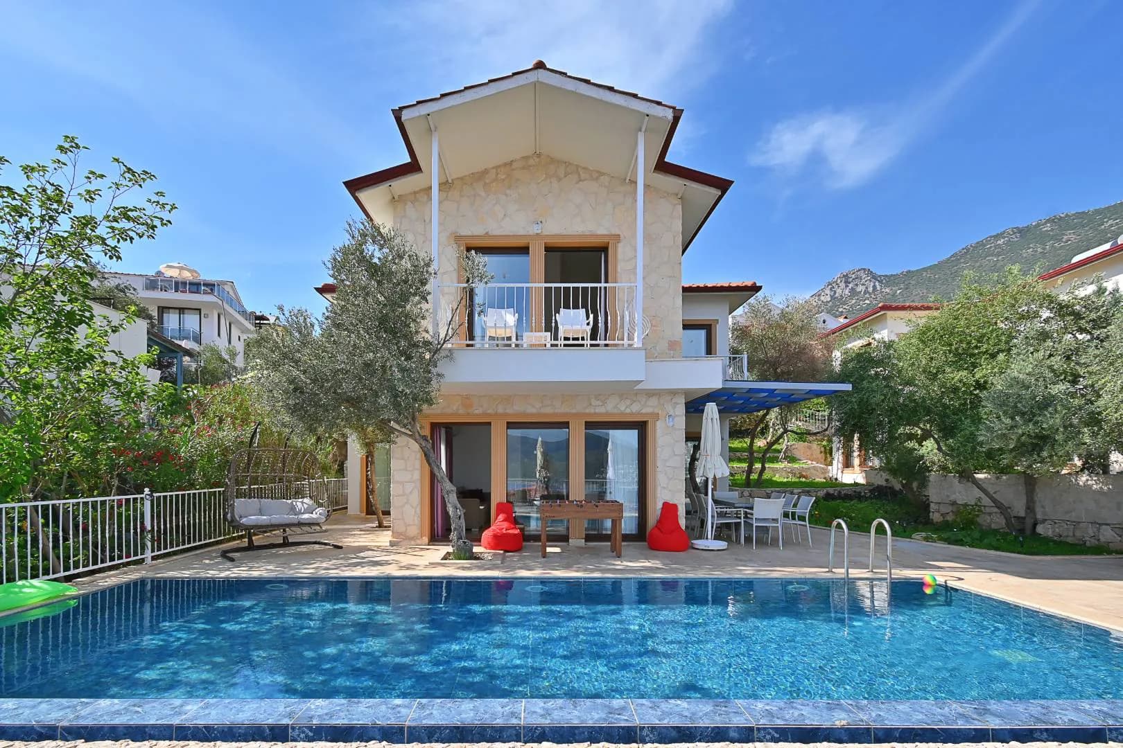 Kaş Kalkan'da Deniz Manzaralı, Özel Havuzlu, Lüks 4+1 Villa görsel 1