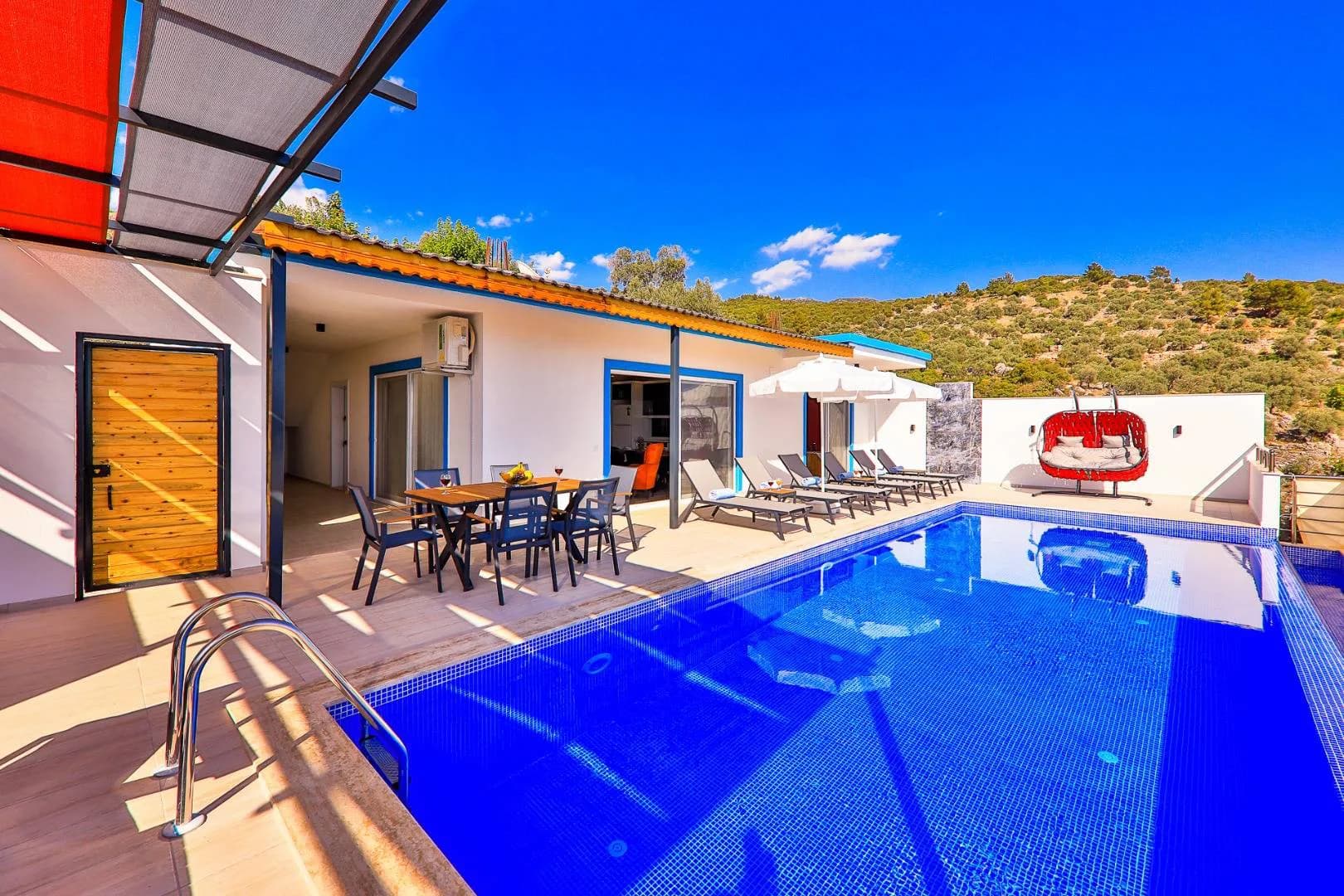 Kaş Üzümlü'de Harika Doğa Manzaralı, Özel Havuzlu, 3+1 Villa görsel 2