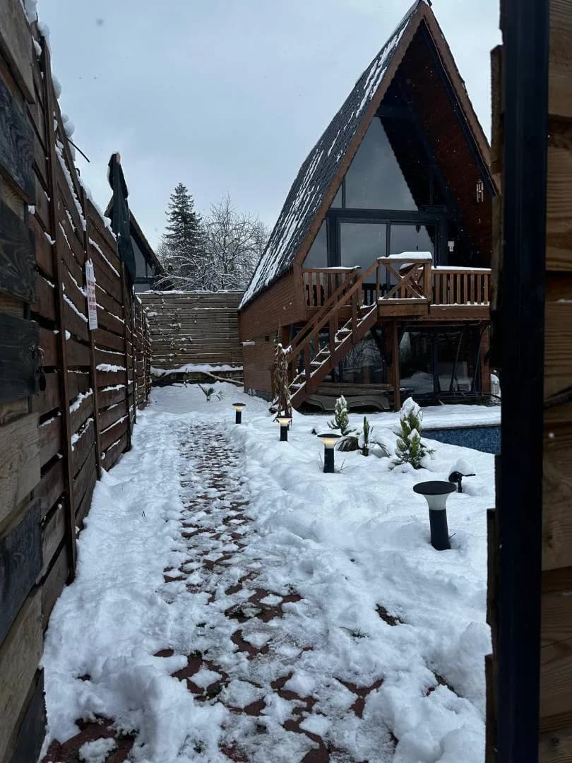 Sapanca Kuruçeşme'de Huzurlu Doğada, Özel Havuzlu, Lüks Bungalov görsel 1