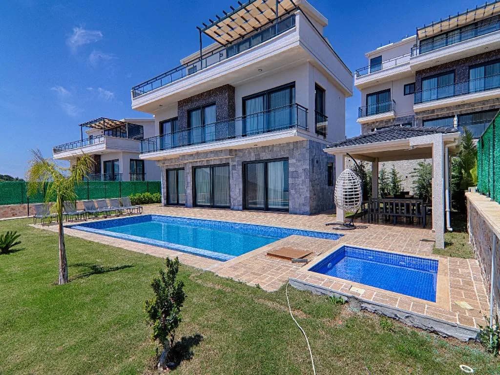 Kaş Kalkan'da Modern Tasarımlı, Özel Havuzlu, Kiralık Villa görsel 1