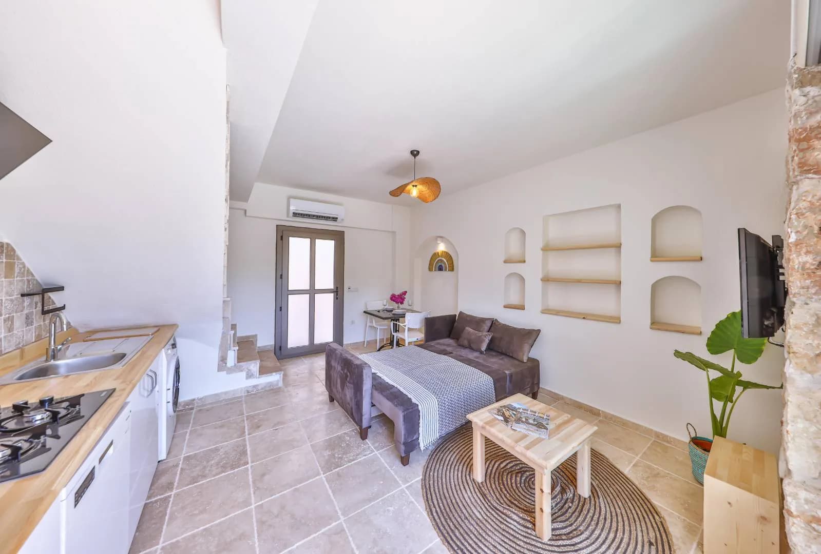 Kaş Çukurbağ'da Doğa Manzaralı, Özel Havuzlu, Taş Villa görsel 1