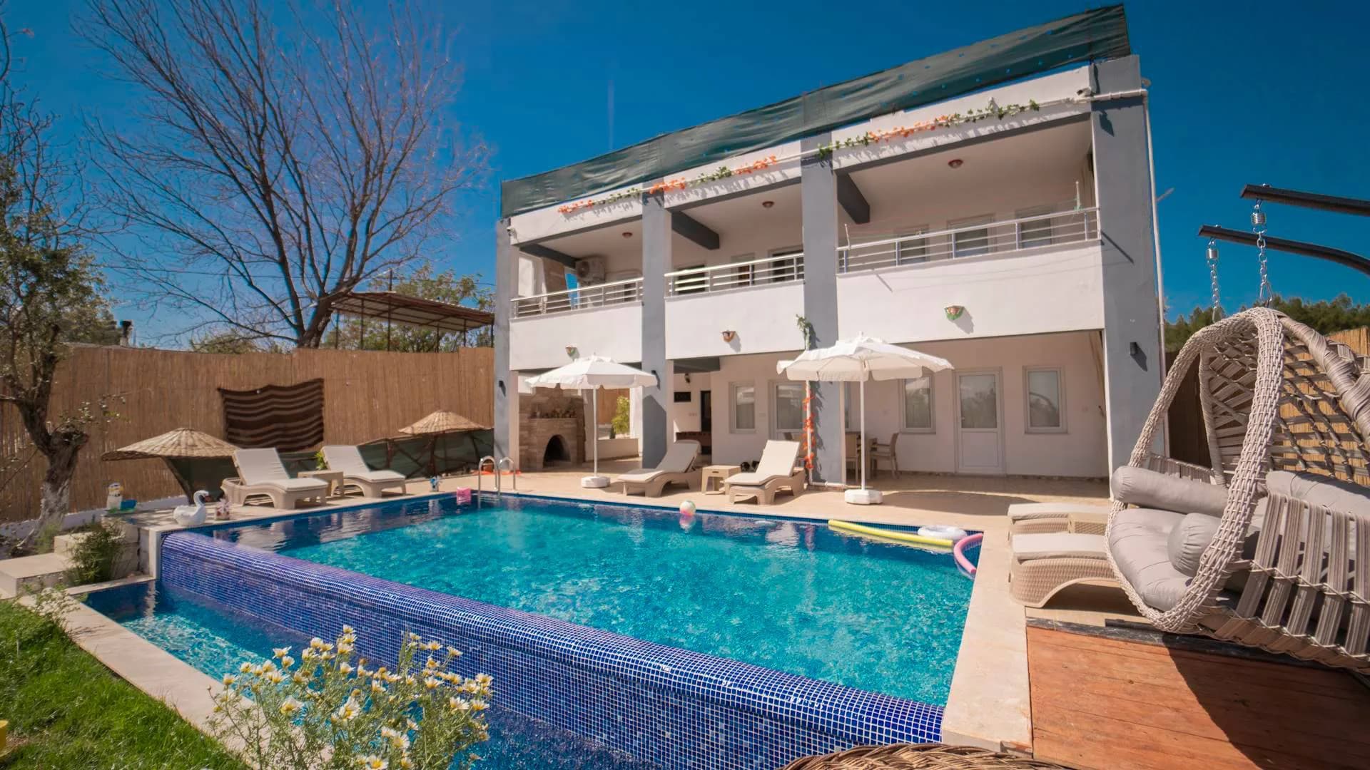 Kaş Çavdır'da Geniş Ailelere Uygun, Özel Havuzlu, 10 Kişilik Villa görsel 1