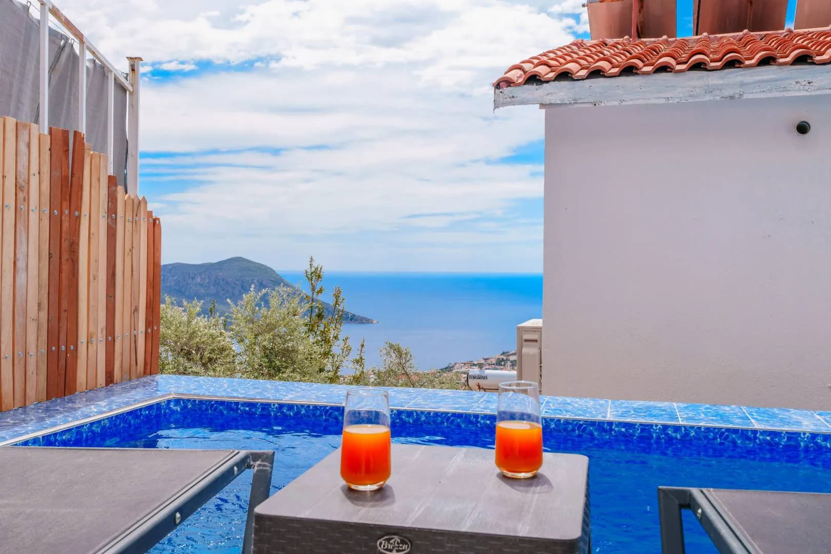 Kalkan Akbel'de Çekirdek Ailelere Uygun, Özel Havuzlu, Jakuzili Villa görsel 1