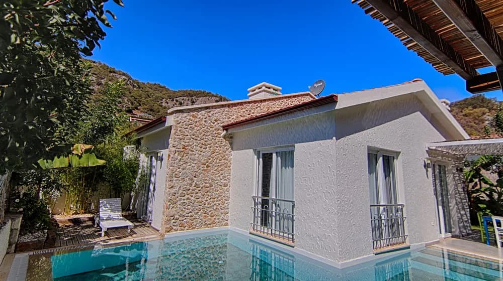 Fethiye Ölüdeniz'de Elverişli Konumda, Özel Havuzlu, Kiralık Villa görsel 3