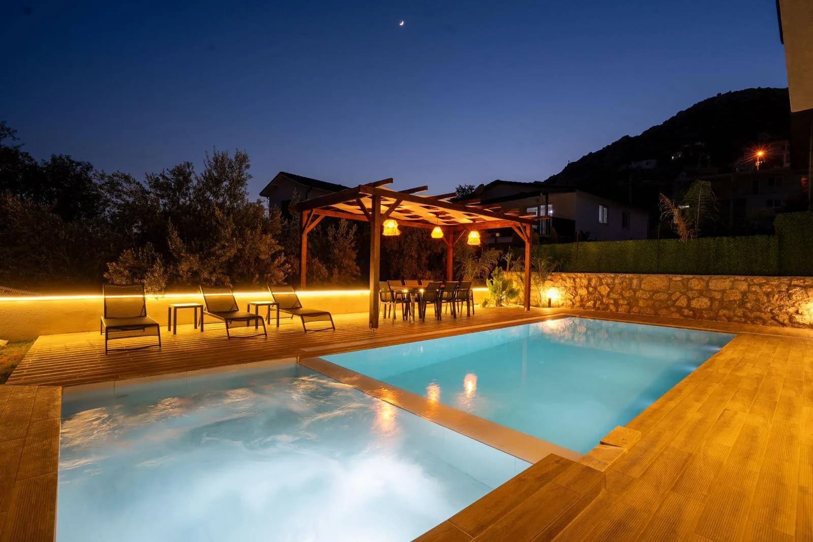 Marmaris Söğüt'te Muhteşem Doğada, Özel Havuzlu, Jakuzili Villa görsel 3