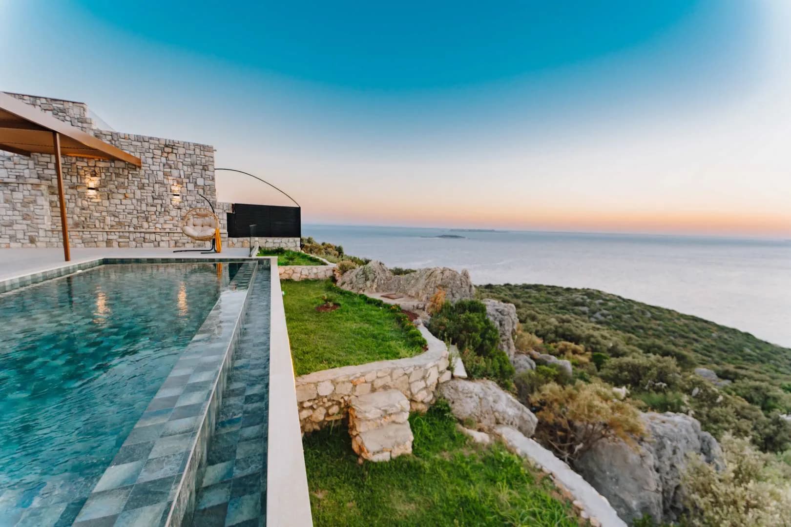 Kaş'ta Deniz Ve Doğa Manzaralı, Sonsuzluk Havuzlu, Lüks Villa görsel 2
