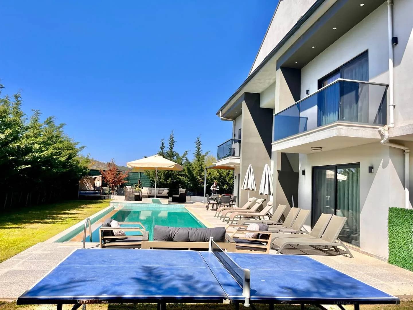 Fethiye Ölüdeniz'de Merkezi Konumda, Özel Havuzlu, Olanaklı Villa görsel 2