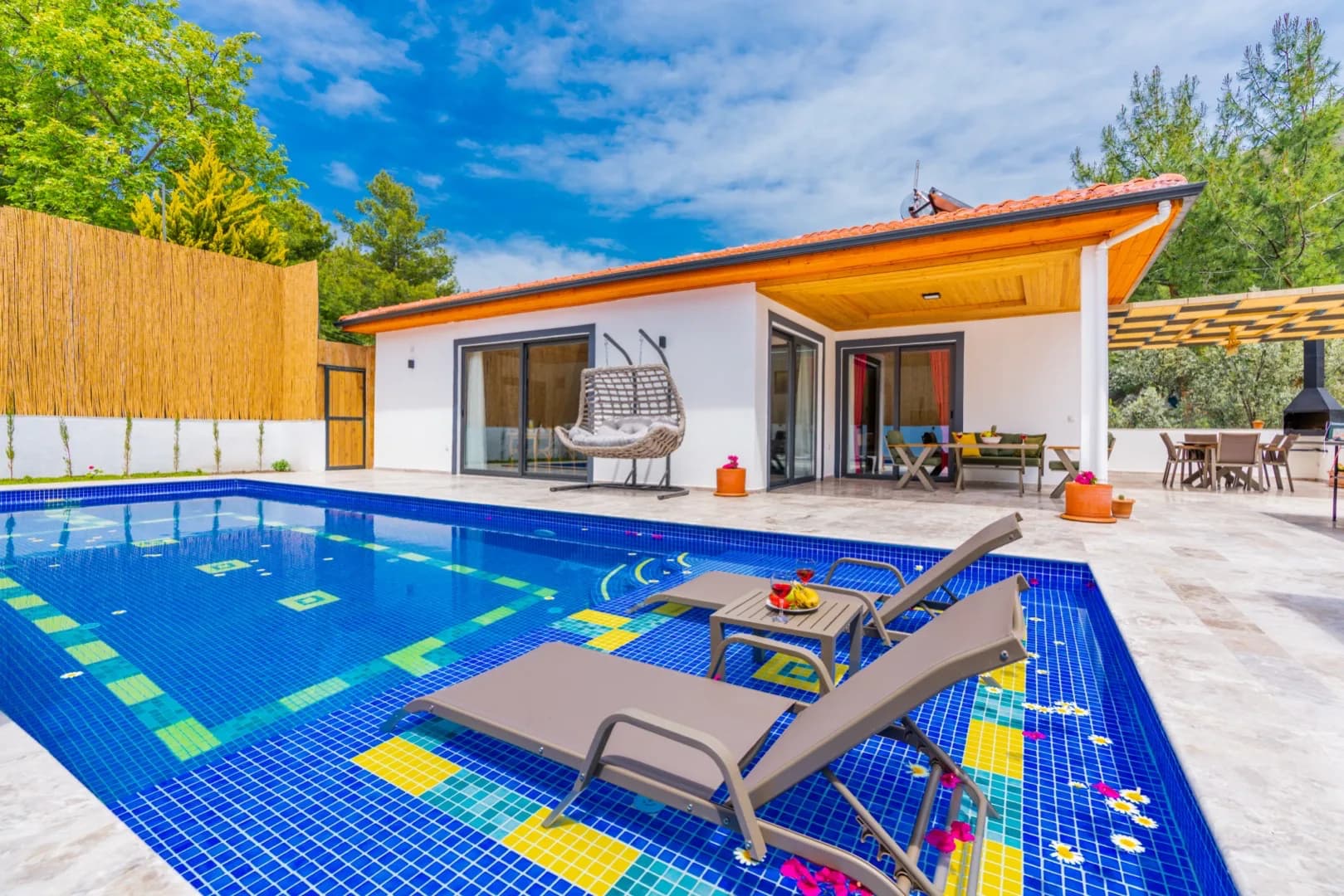 Kaş İslamlar'da Küçük Ailelere Uygun, Özel Havuzlu, Lüks Villa görsel 1
