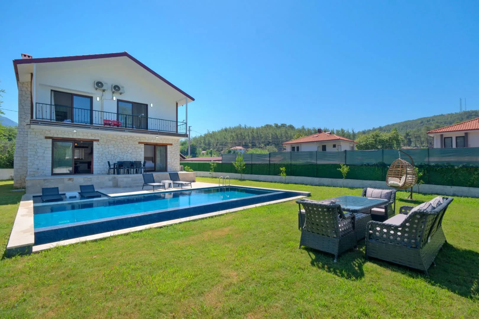 Göcek İnlice'de Geniş Bahçe İçerisinde, Özel Havuzlu, Lüks Villa görsel 1