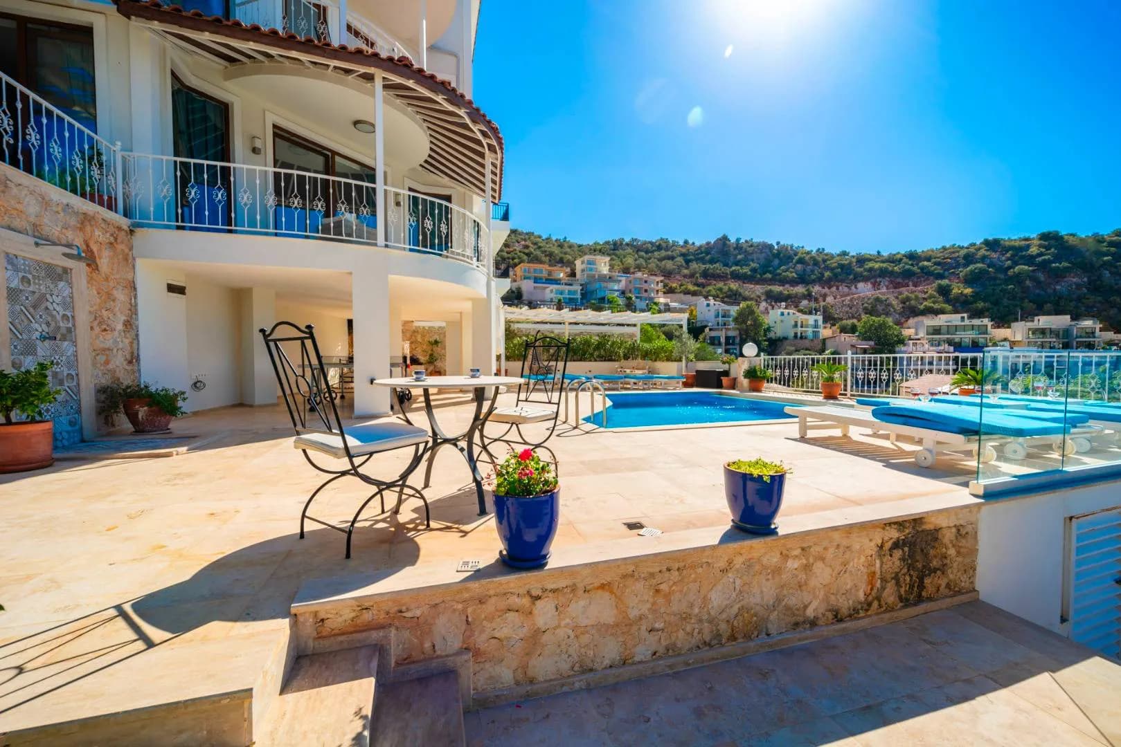 Kaş Kalkan'da Doğa ve Deniz Manzaralı, Özel Havuzlu, Kiralık Villa görsel 2