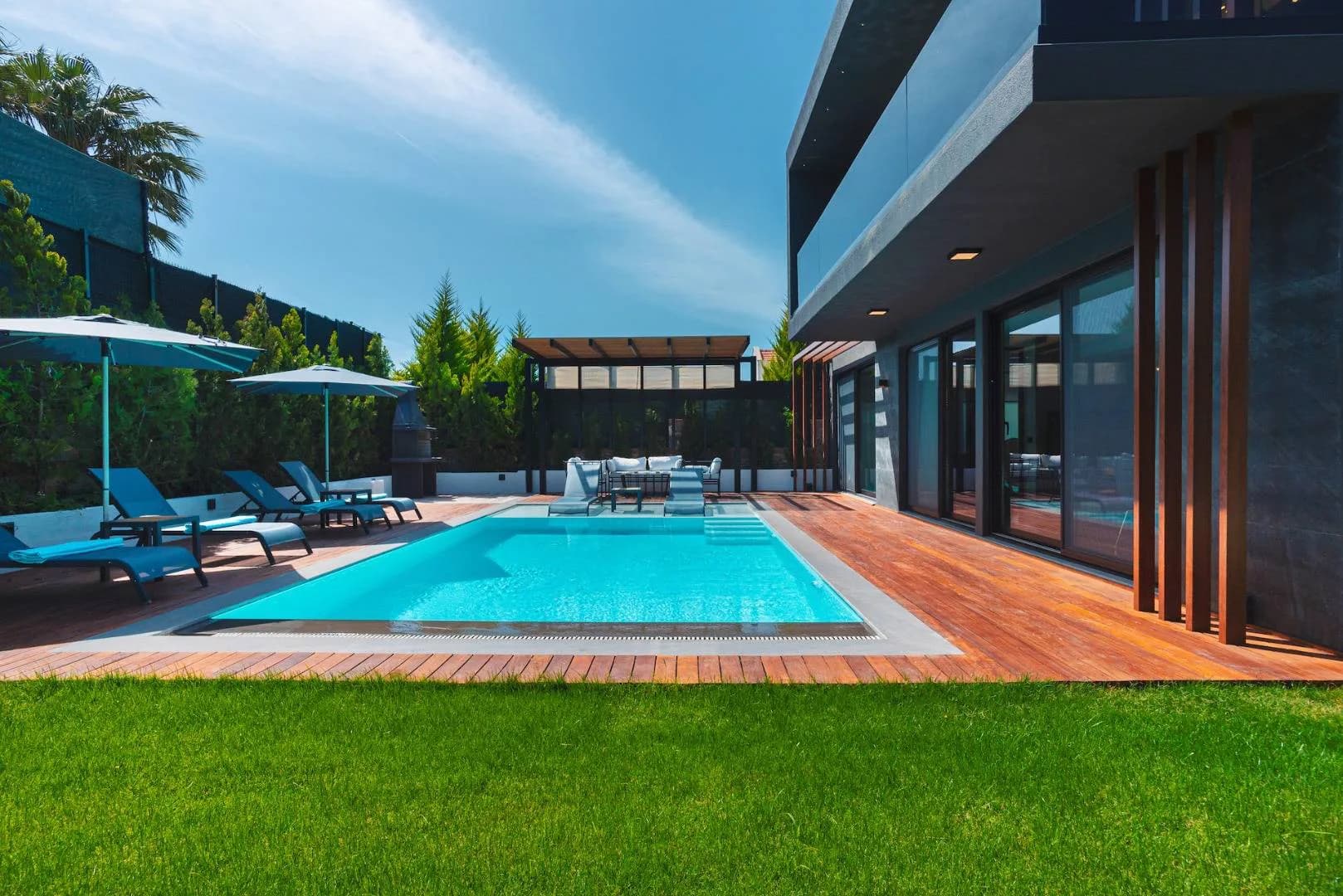 Fethiye Ölüdeniz'de Tasarımıyla Büyüleyen, Özel Havuzlu, Kiralık Villa görsel 1