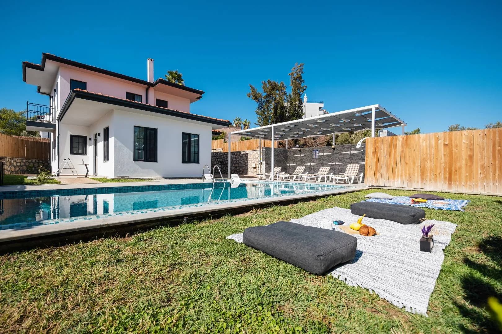 Kaş Patara'da Doğa İçerisinde, Yetişkin ve Çocuk Havuzlu, Kiralık Villa görsel 1
