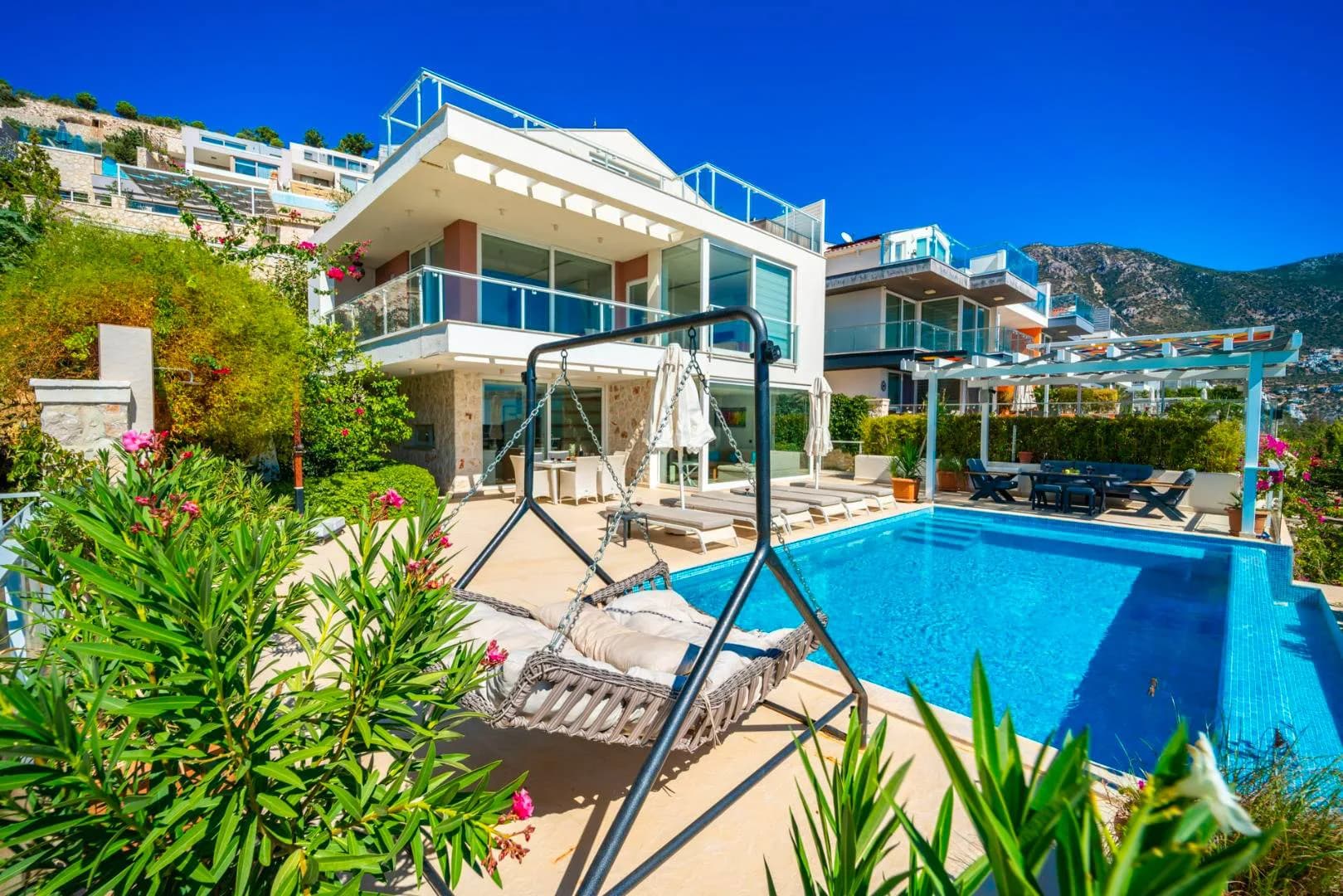 Kaş Kalkan'da Muhteşem Deniz Manzaralı, Özel Havuzlu, Ferah Villa görsel 1