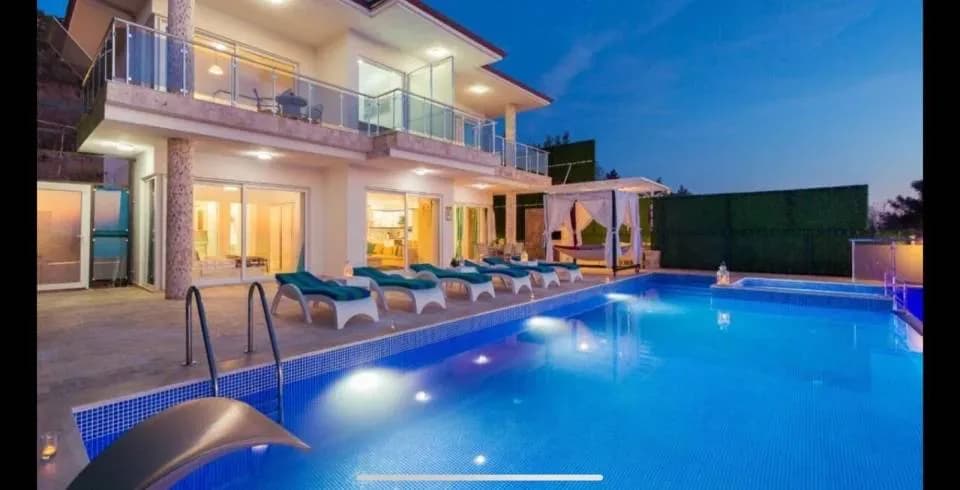 Kaş İslamlar'da Gözlerden Uzak Konumda, Özel Havuzlu, Kiralık Villa görsel 1