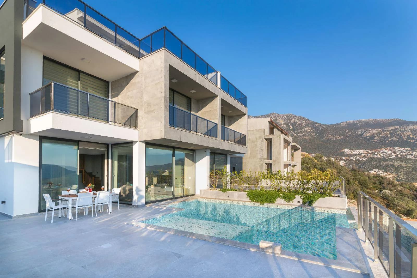 Kaş Kalkan'da Deniz Manzaralı, Özel Havuzlu, Jakuzili, Konforlu Villa görsel 1