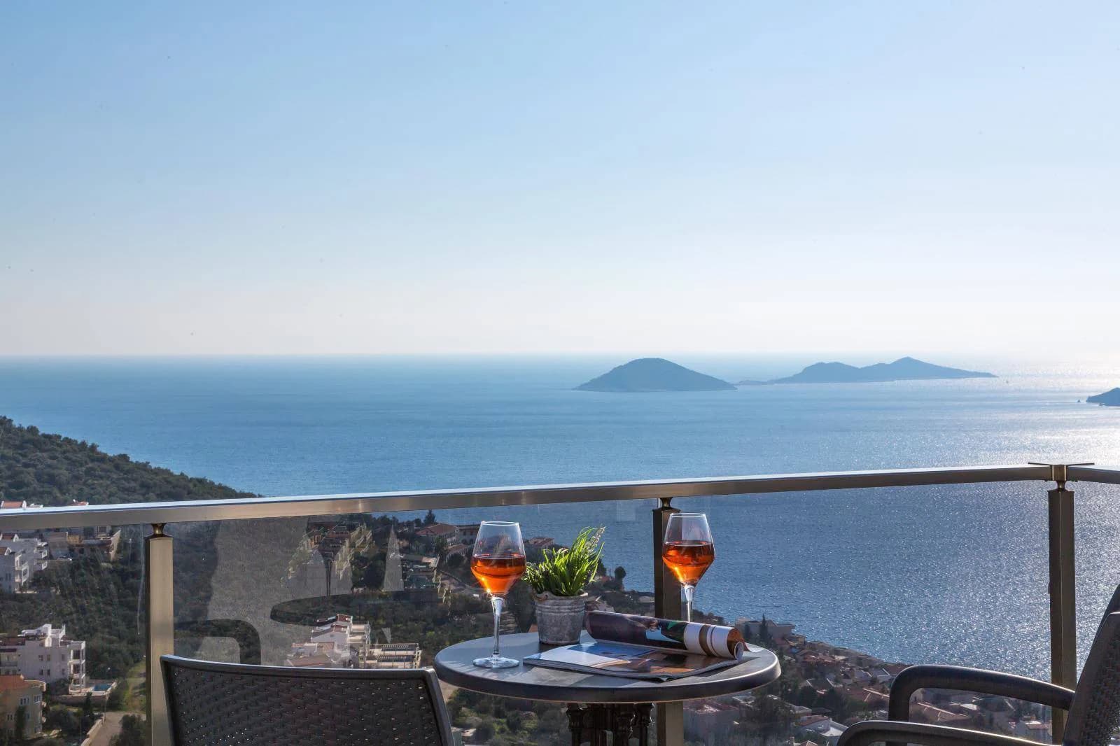 Kaş Kalkan'da Deniz Manzaralı, Özel Havuzlu, Jakuzili, Konforlu Villa görsel 2