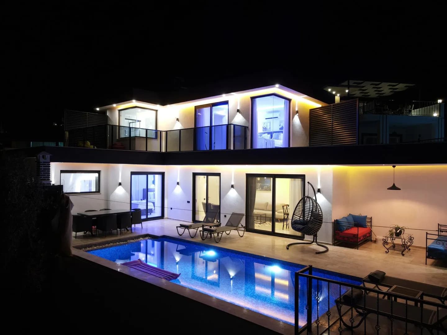 Kaş Bezirgan'da Lüks Mimarili, Özel Havuzlu, Jakuzili, Lüks Villa görsel 3