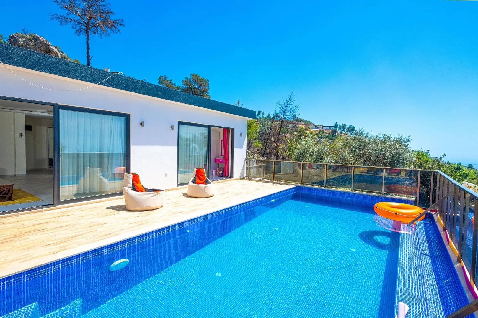 Kaş Üzümlü'de Doğa İçerisinde, Özel Havuzlu, Yazlık Villa görsel 1