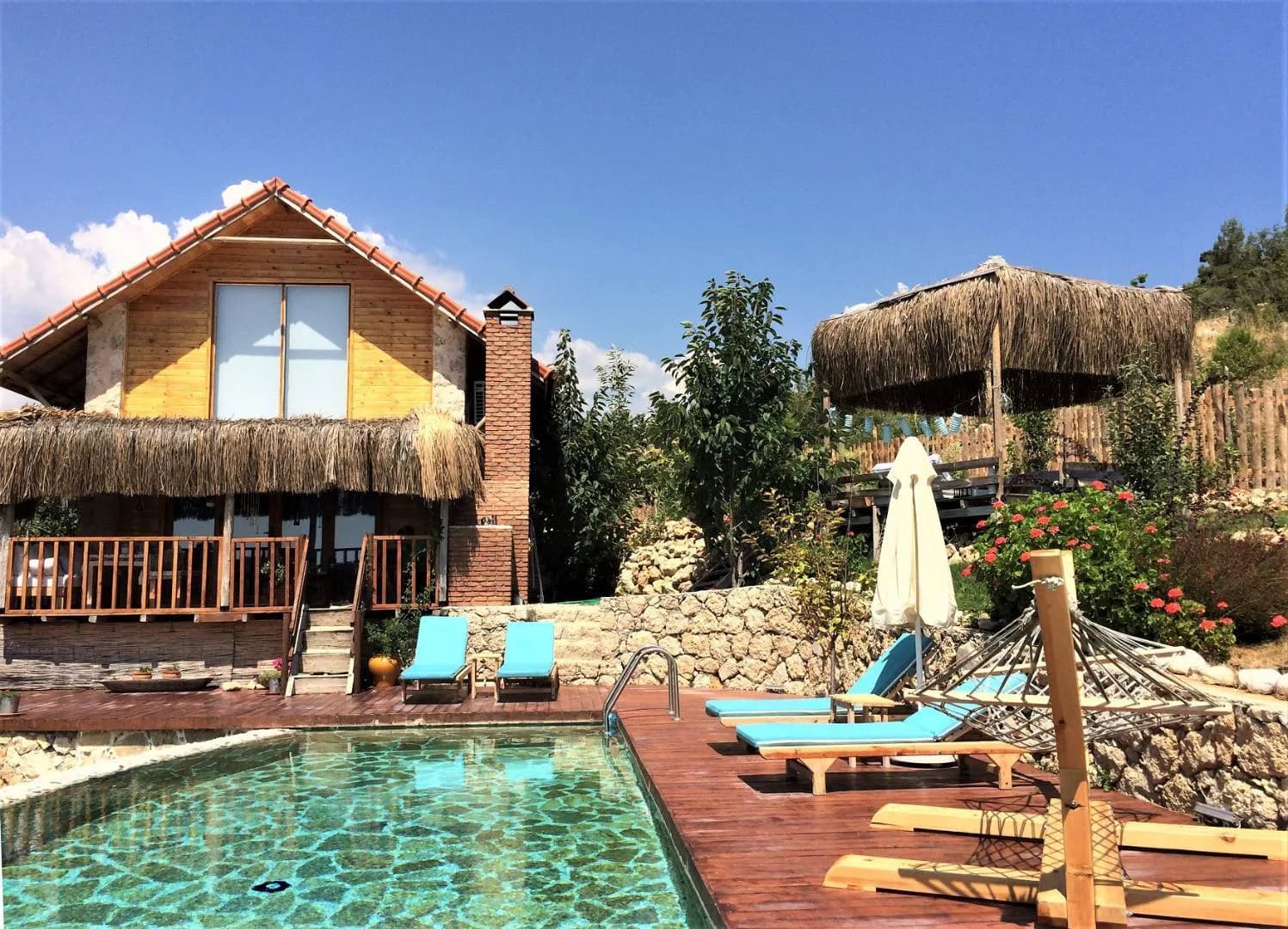 Kaş Sarıbelen'de Muhteşem Doğada, Özel Havuzlu, Konforlu Villa görsel 1