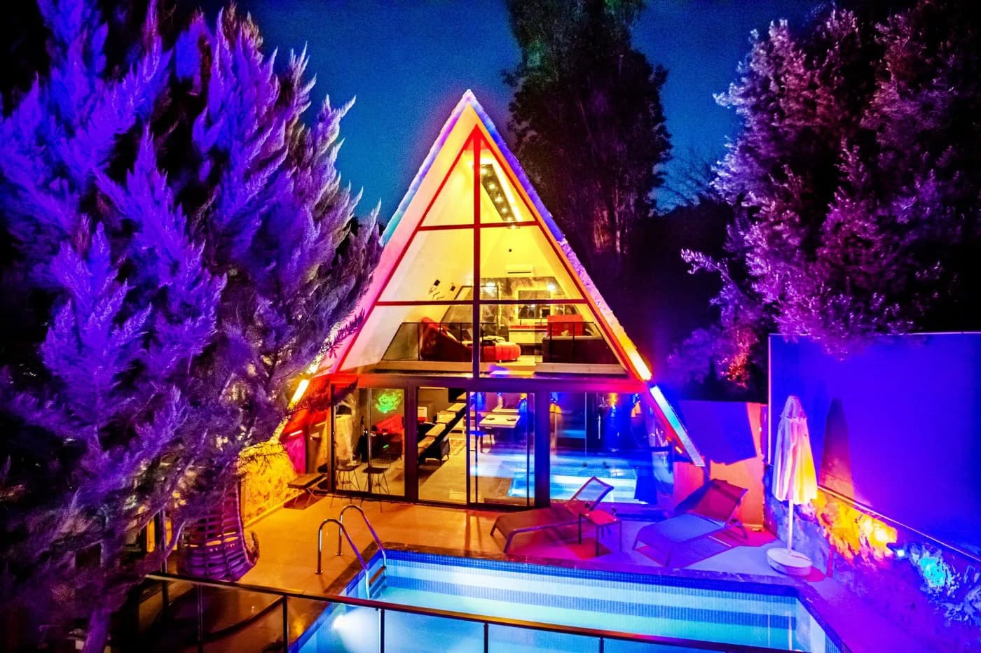Kaş İslamlar'da Ferah Tasarıma Sahip, Özel Havuzlu, Balayı Villası görsel 1
