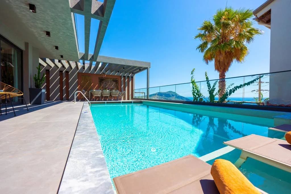 Kaş Kalkan'da Deniz Manzaralı, Özel Havuzlu, Jakuzili, Modern Villa görsel 3