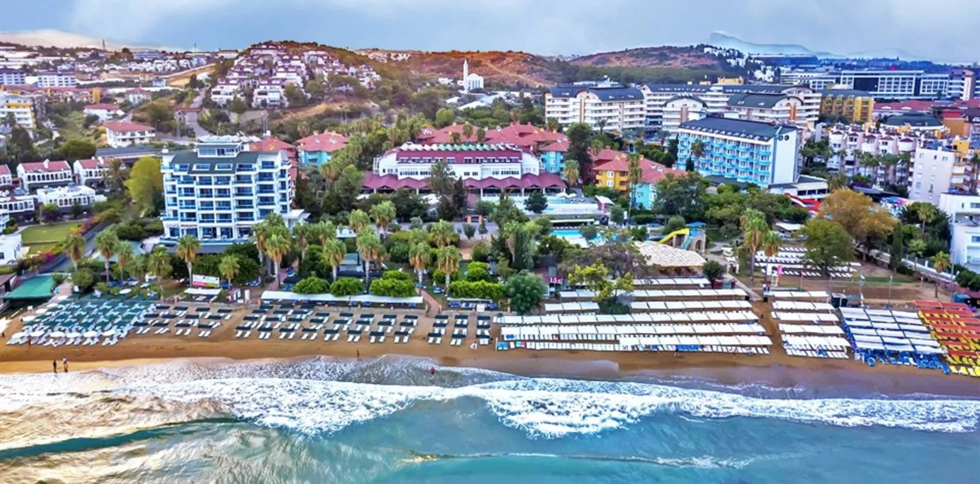 Alanya Türkler'de Merkeze Yakın, Geniş Ailelere Uygun, Kiralık Villa görsel 1