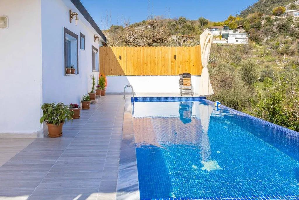 Kaş İslamlar'da Enfes Doğa İçerisinde, Özel Havuzlu, Modern Villa görsel 1