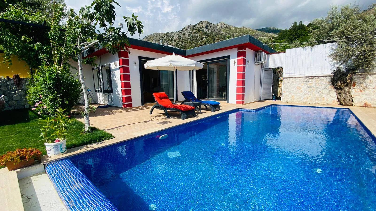 Kaş Üzümlü'de Konforlu Tasarıma Sahip, Özel Havuzlu, 1+1 Villa görsel 3
