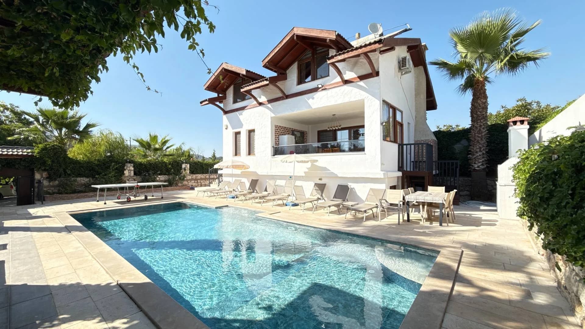 Fethiye Ölüdeniz'de Geniş Ailelere Uygun, Özel Havuzlu, Nezih Villa görsel 1