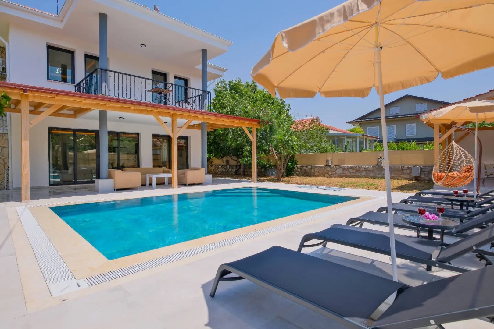 Fethiye Yeşilüzümlü'de Geniş Ailelere Uygun, Özel Havuzlu, 4+1 Villa görsel 2