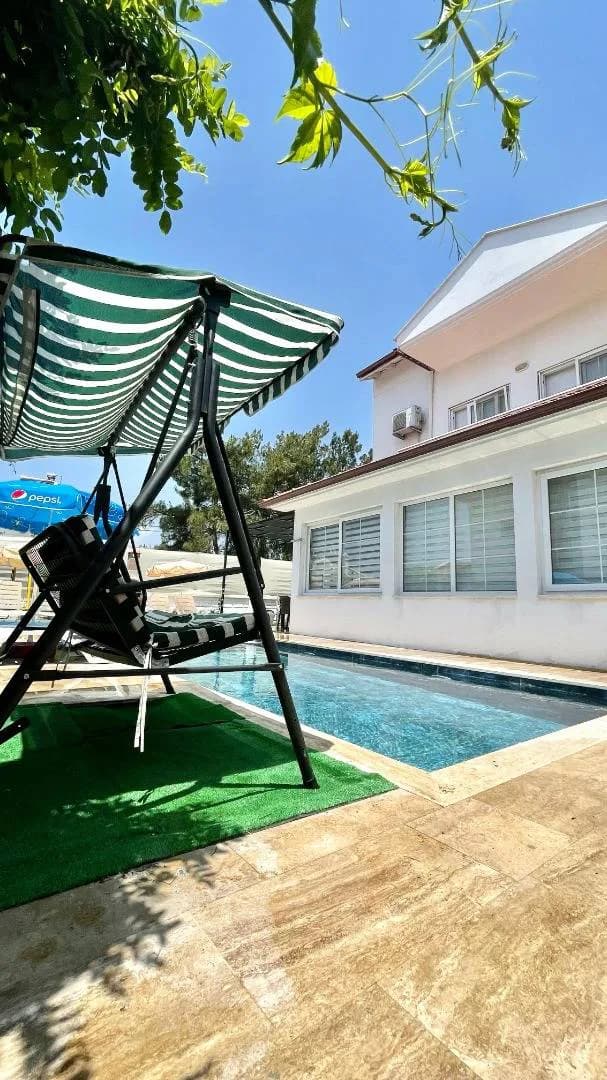 Fethiye Çiftlik'te Elverişli Konumda, Özel Havuzlu, Geniş Villa görsel 2