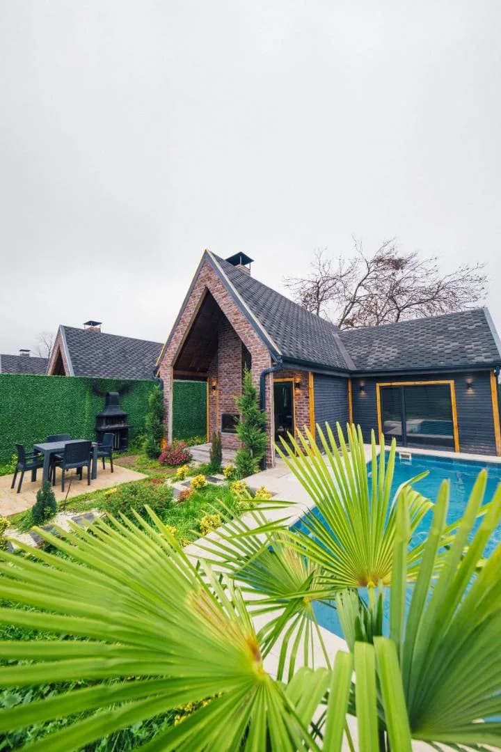 Sapanca Çayiçi'nde Muhteşem Doğada, Isıtmalı Havuzlu, Kiralık Bungalov görsel 3