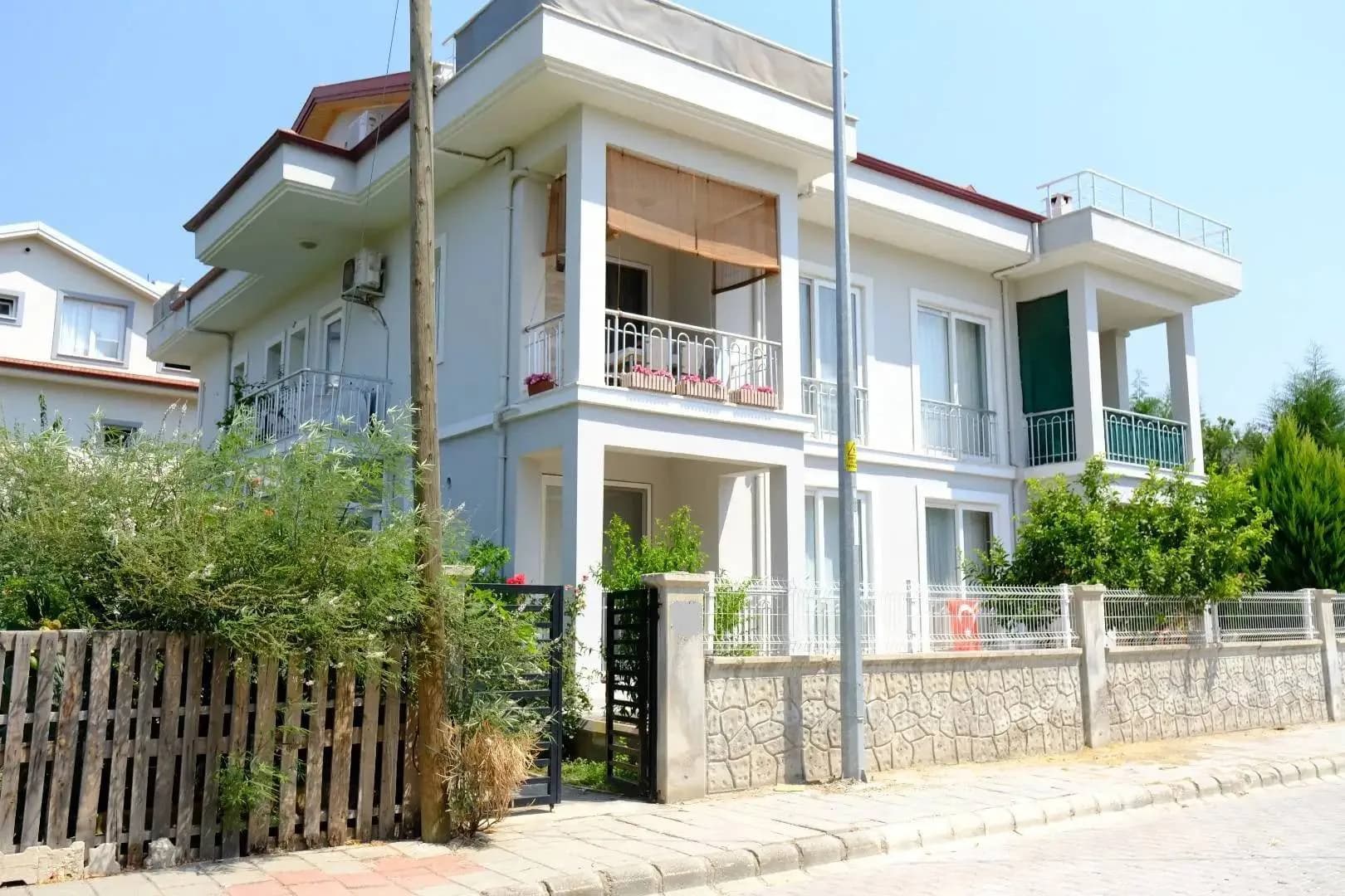 Fethiye Akarca'da Çalış Plajı'na Yakın, Merkezi Konumda, Konforlu Ev görsel 1