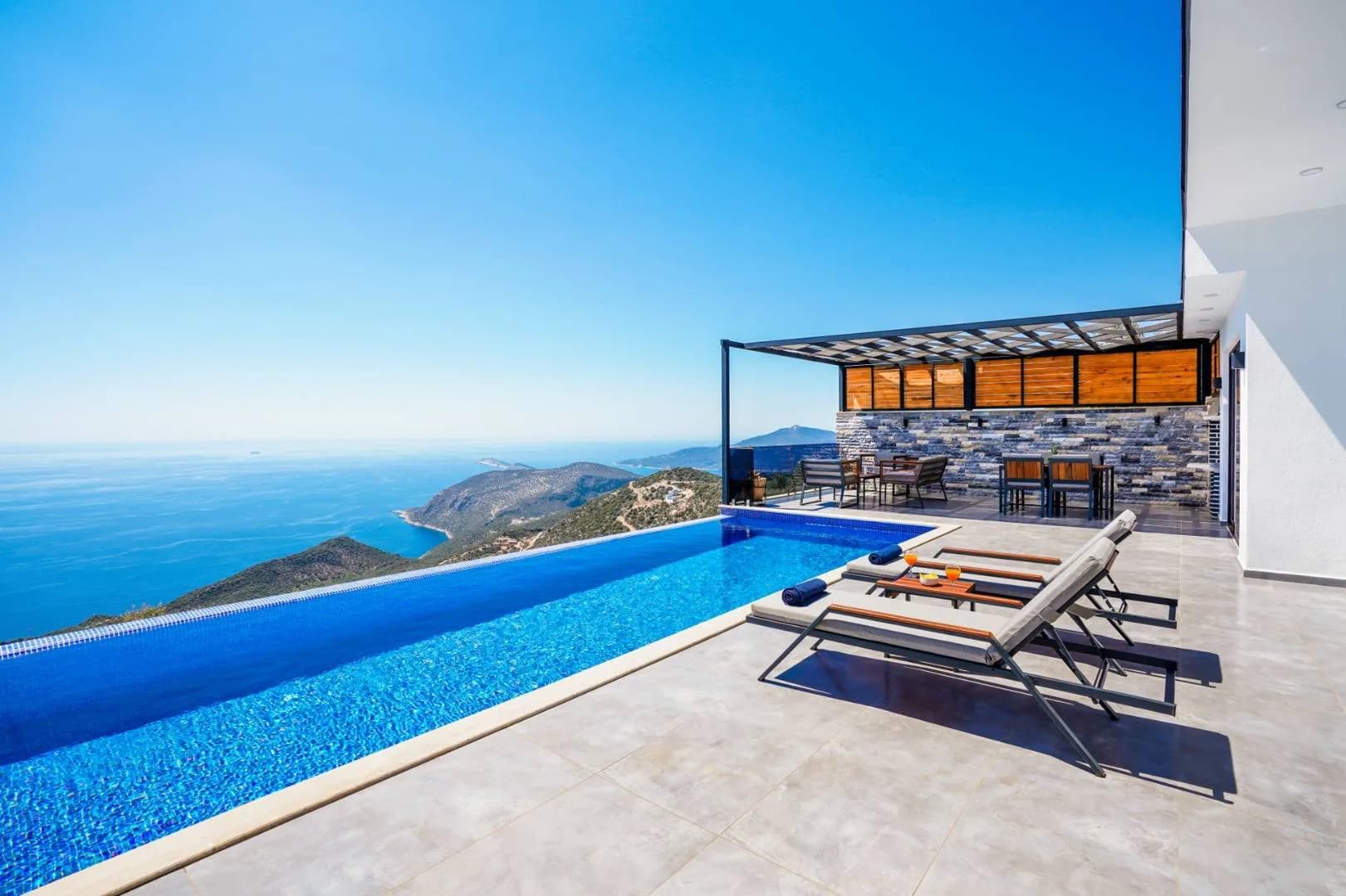 Kaş Bezirgan'da Deniz Manzaralı, Sonsuzluk Havuzlu, 2+1 Villa görsel 3