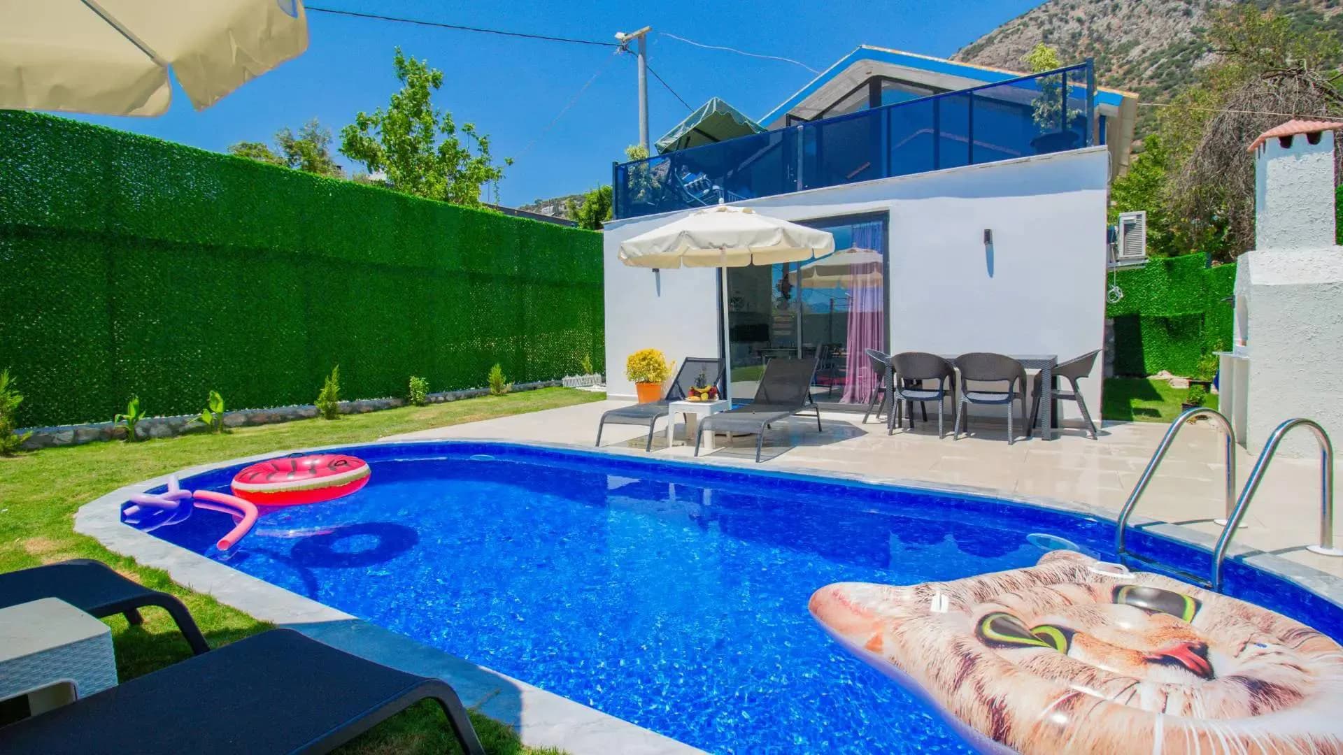Kaş Çayköy'de Yemyeşil Doğada, Özel Havuzlu, Salıncaklı Villa görsel 2