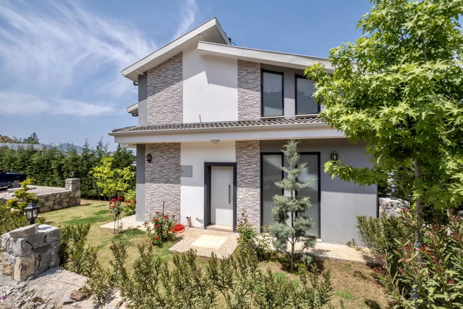 Muğla Fethiye'de Doğa ile İç İçe, Özel Havuzlu, Konforlu Villa görsel 2