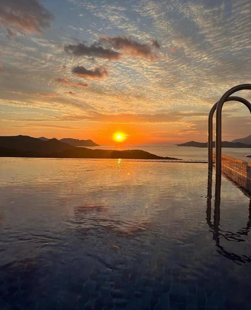 Kaş Andifli'de Muhteşem Deniz Manzaralı, Özel Havuzlu, Kiralık Villa görsel 1