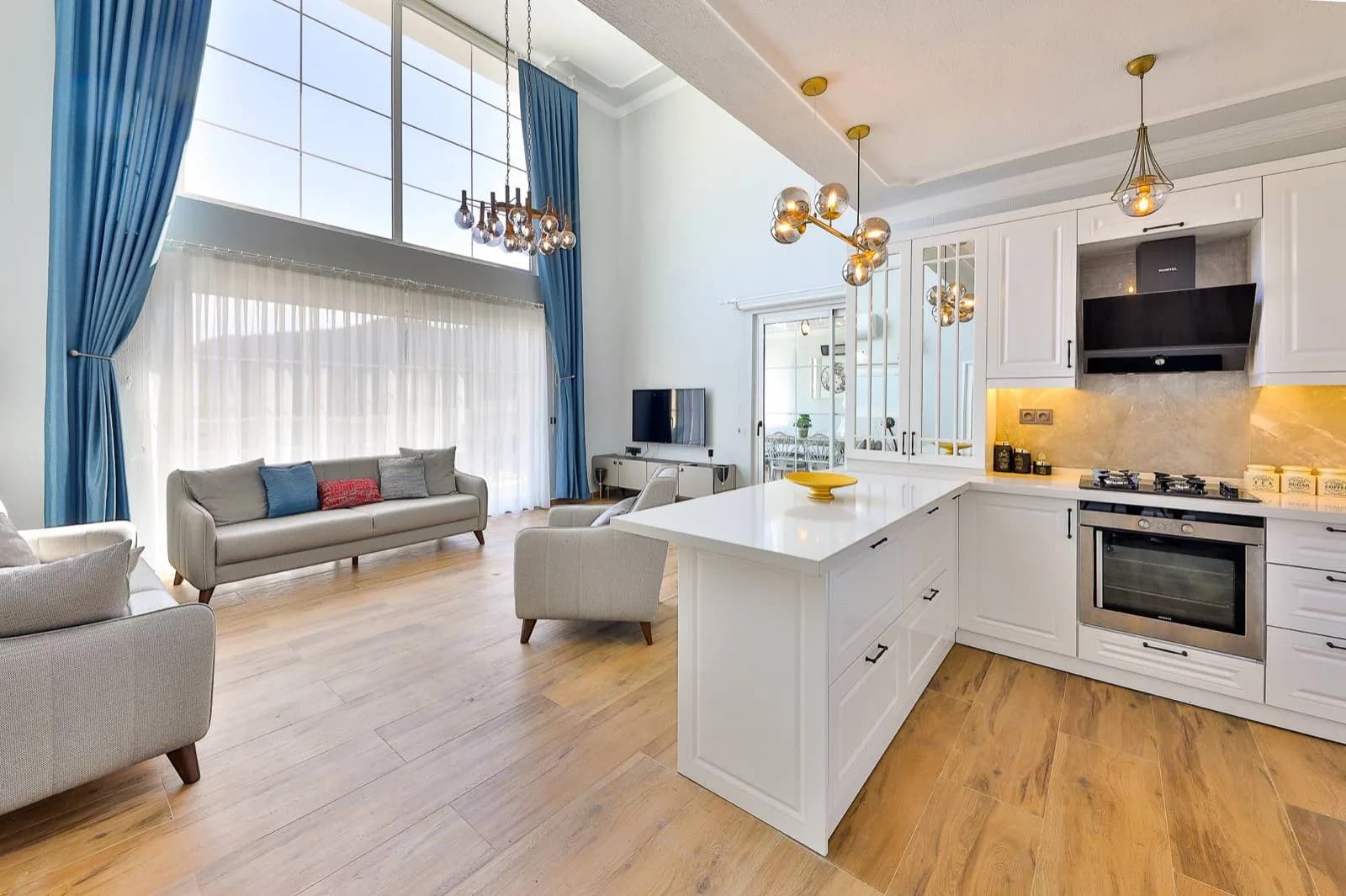 Kaş Bezirgan'da Doğa İçerisinde, 2+1, Lüks Kiralık Villa görsel 2