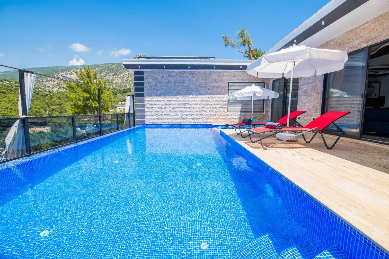 Kaş İslamlar'da Yeşillikler İçinde, Özel Havuzlu, Jakuzili Villa görsel 1