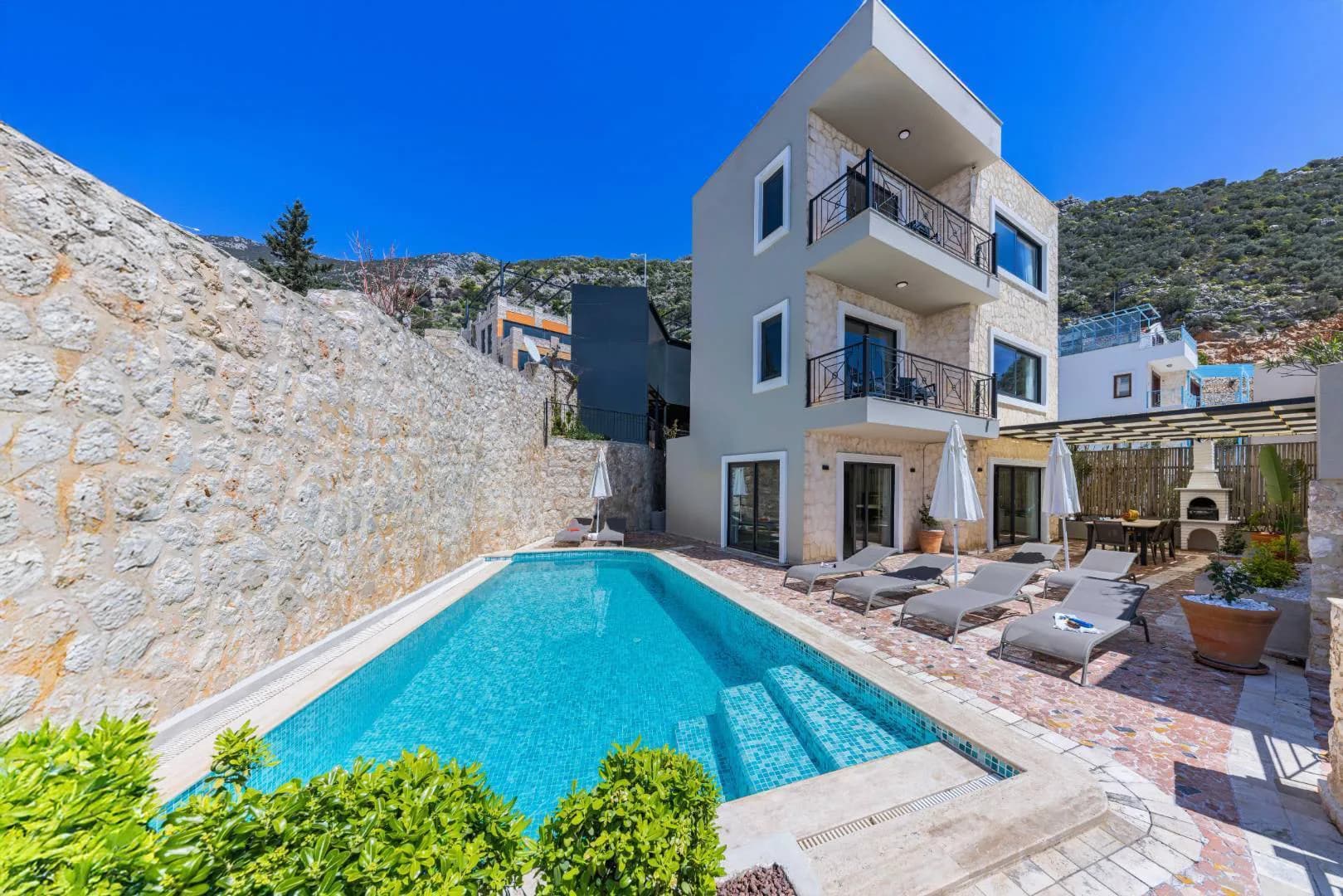 Kaş Kalkan'da Geniş Ailelere Uygun, Özel Havuzlu, Merkezi Villa görsel 2