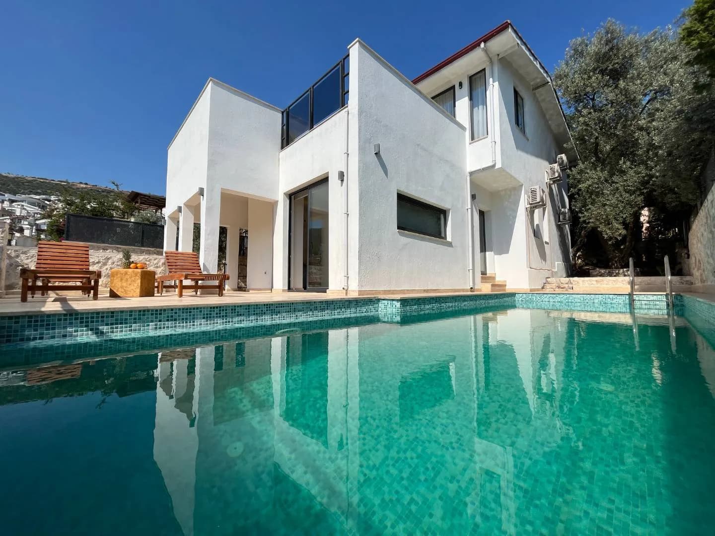 Kalkan'da Denize Yakın, Özel Havuzlu, Konforlu Villa görsel 1