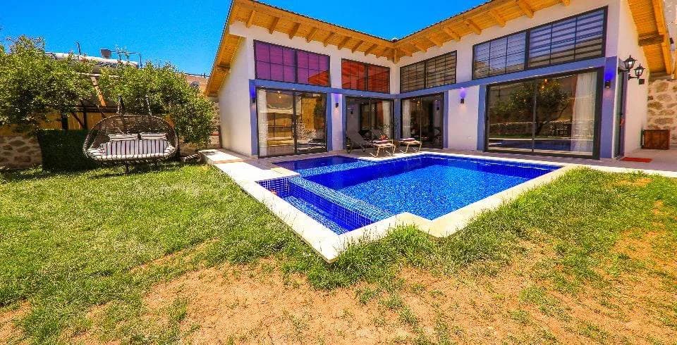 Kaş Gelemiş'te Muhteşem Doğada, Özel Havuzlu, Balayı Villası görsel 3
