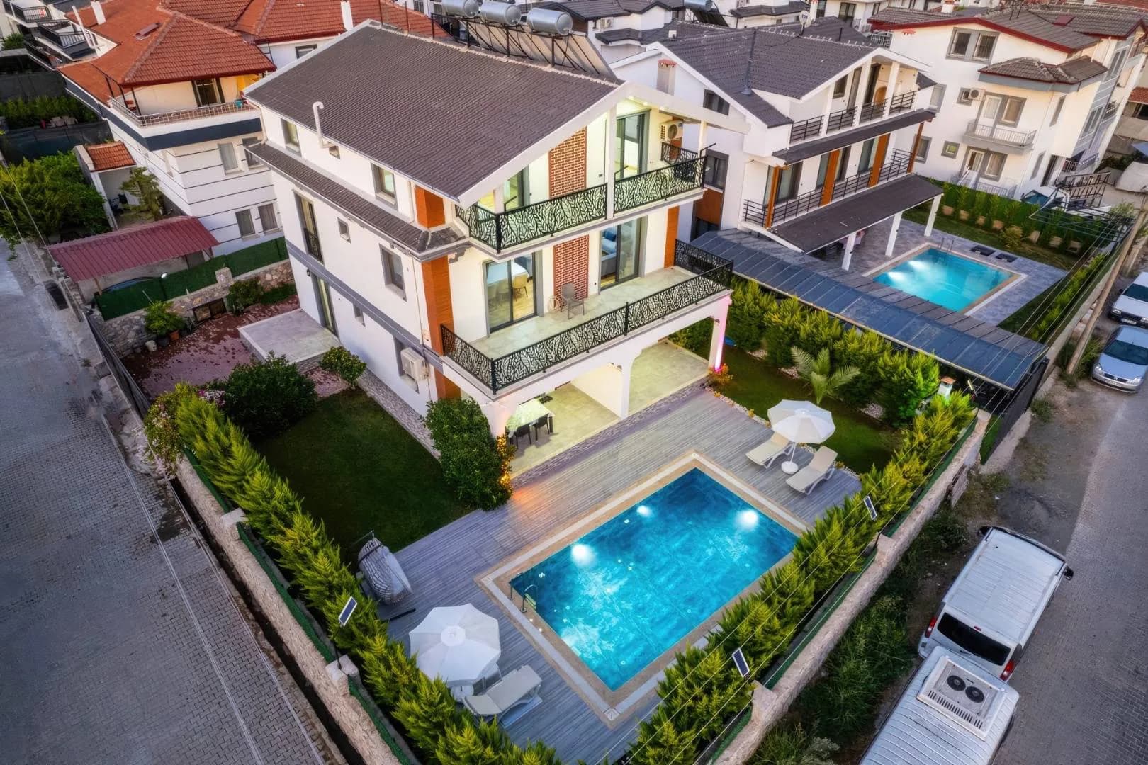 Fethiye Karaçulha'da Sessiz Doğada, Özel Havuzlu, Geniş Villa görsel 3