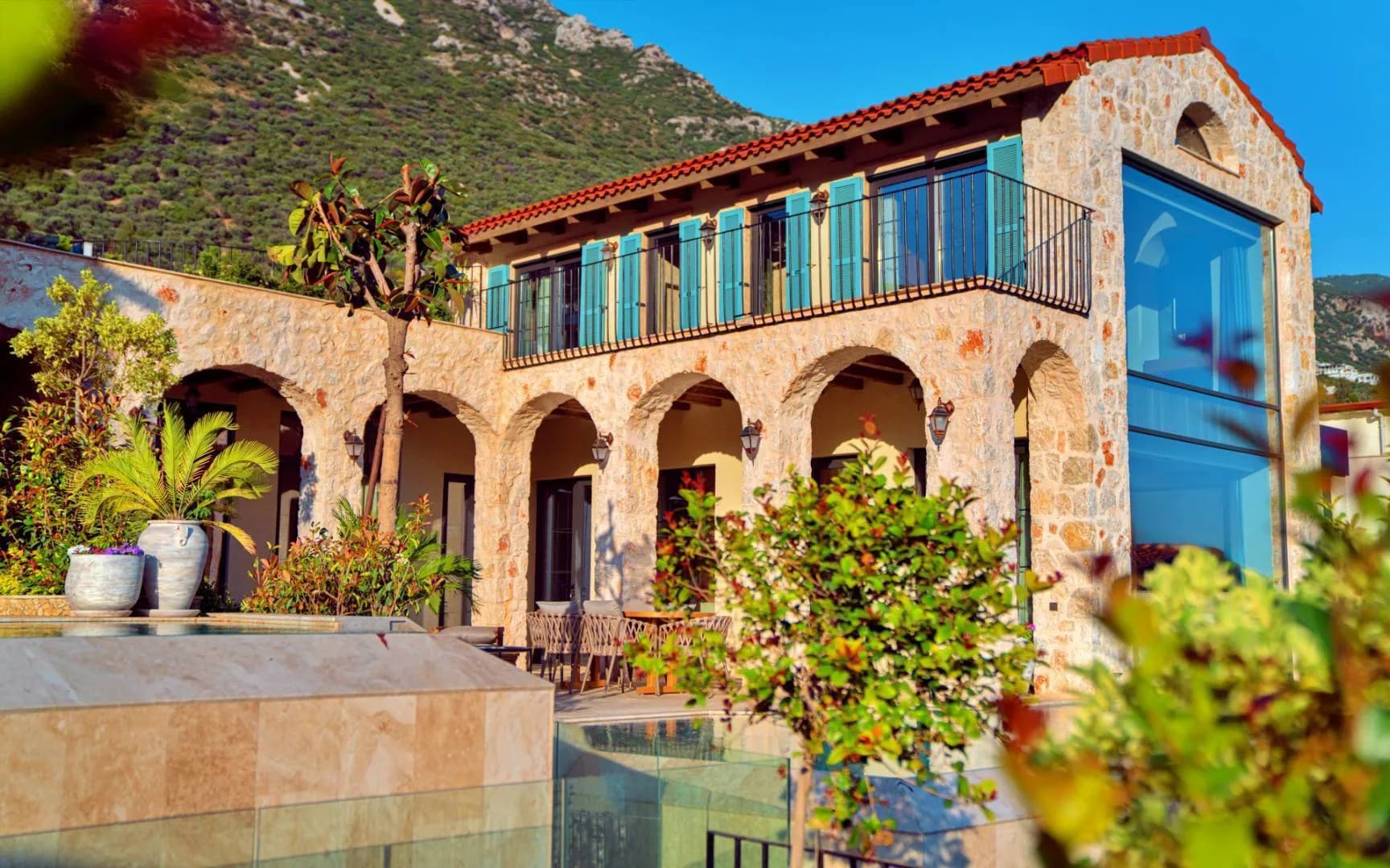 Kaş Kalkan'da İhtişamlı Deniz Manzaralı, Özel Havuzlu, Kiralık Villa görsel 2